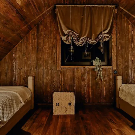 Dağ evi Na Gorczanskim Wierchu Chalet, Basen, Sauna, Balia Na Wylacznosc
